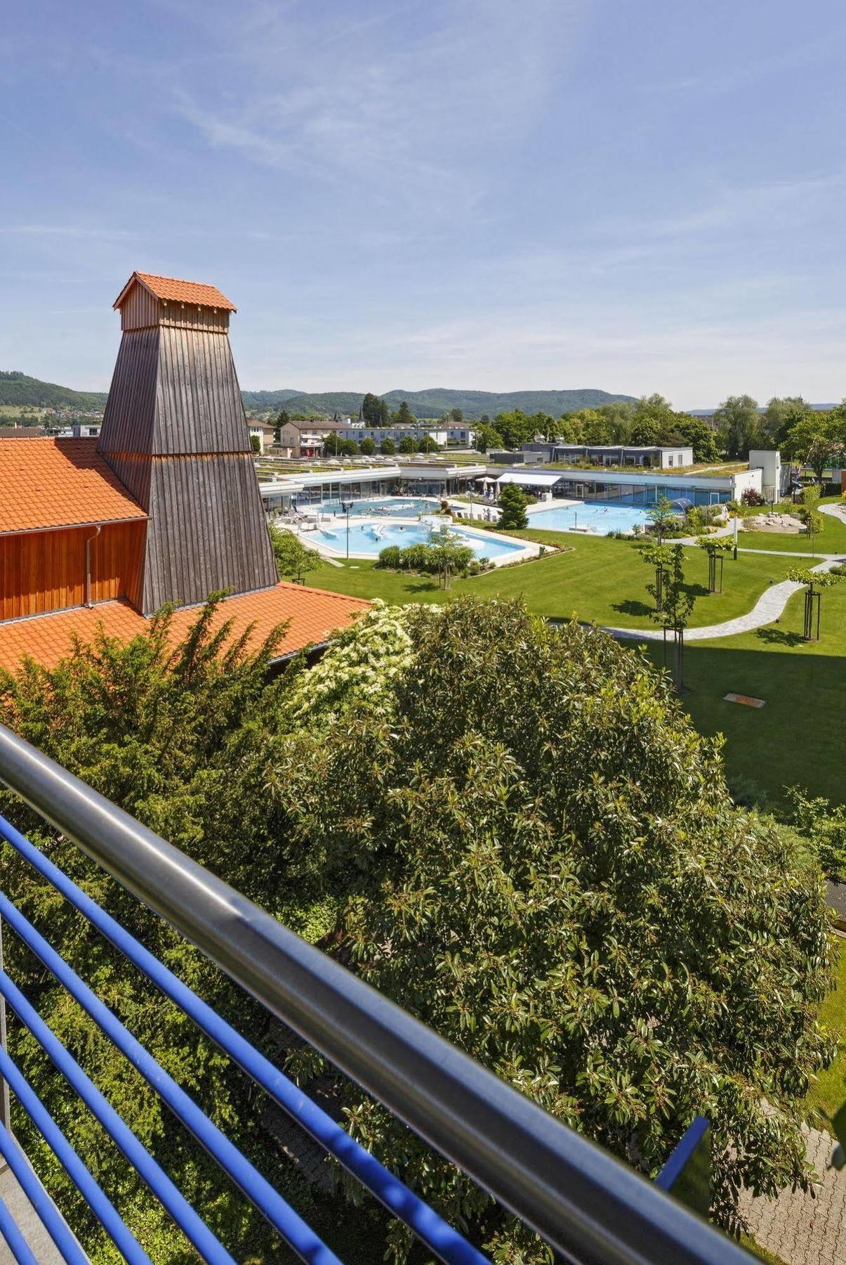 Wellness Hotel Tenedo - Thermalquellen Resort Bad Bad Zurzach Esterno foto
