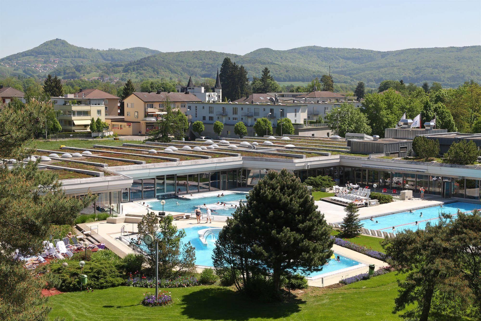 Wellness Hotel Tenedo - Thermalquellen Resort Bad Bad Zurzach Esterno foto