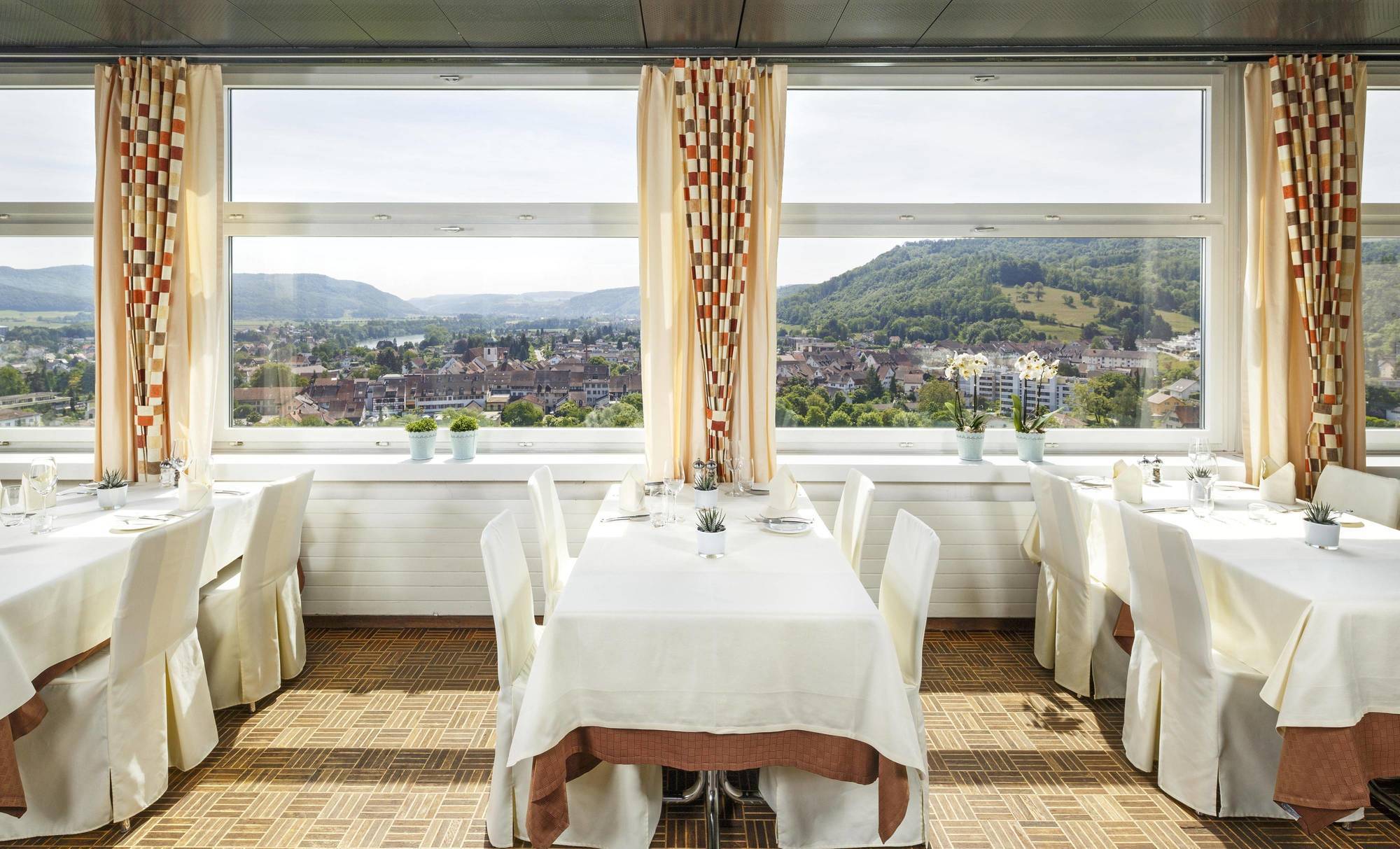 Wellness Hotel Tenedo - Thermalquellen Resort Bad Bad Zurzach Esterno foto